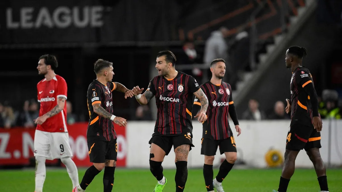 AZ Alkmaar 1-1 Galatasaray (MAÇ SONUCU-ÖZET)