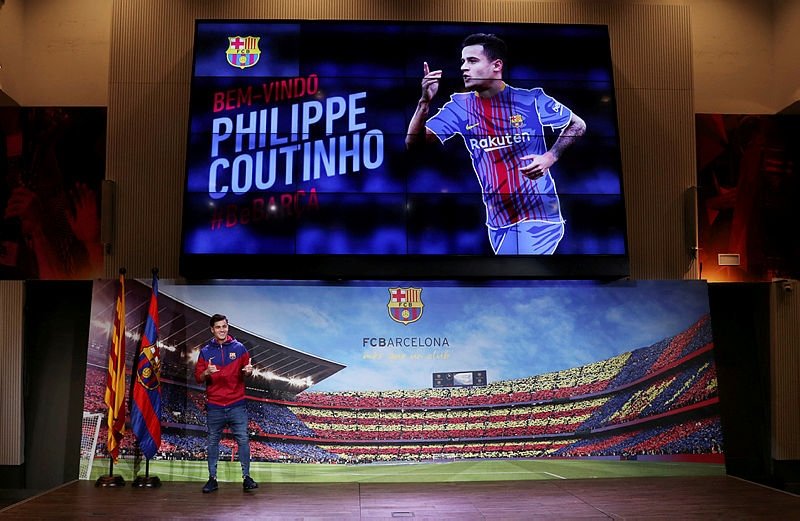 Coutinho için imza töreni düzenlendi