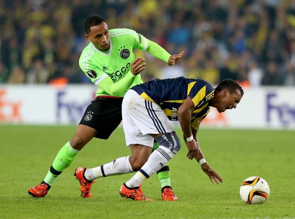 Fenerbahçe’den Kadıköy’de tarihi zafer