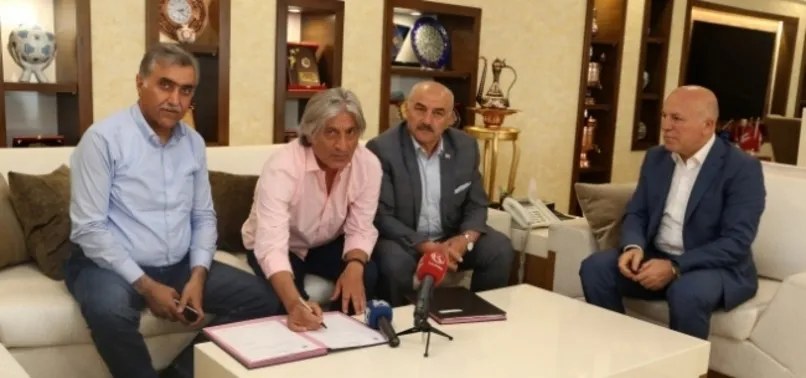 Kemal Kılıç sözleşme yeniledi
