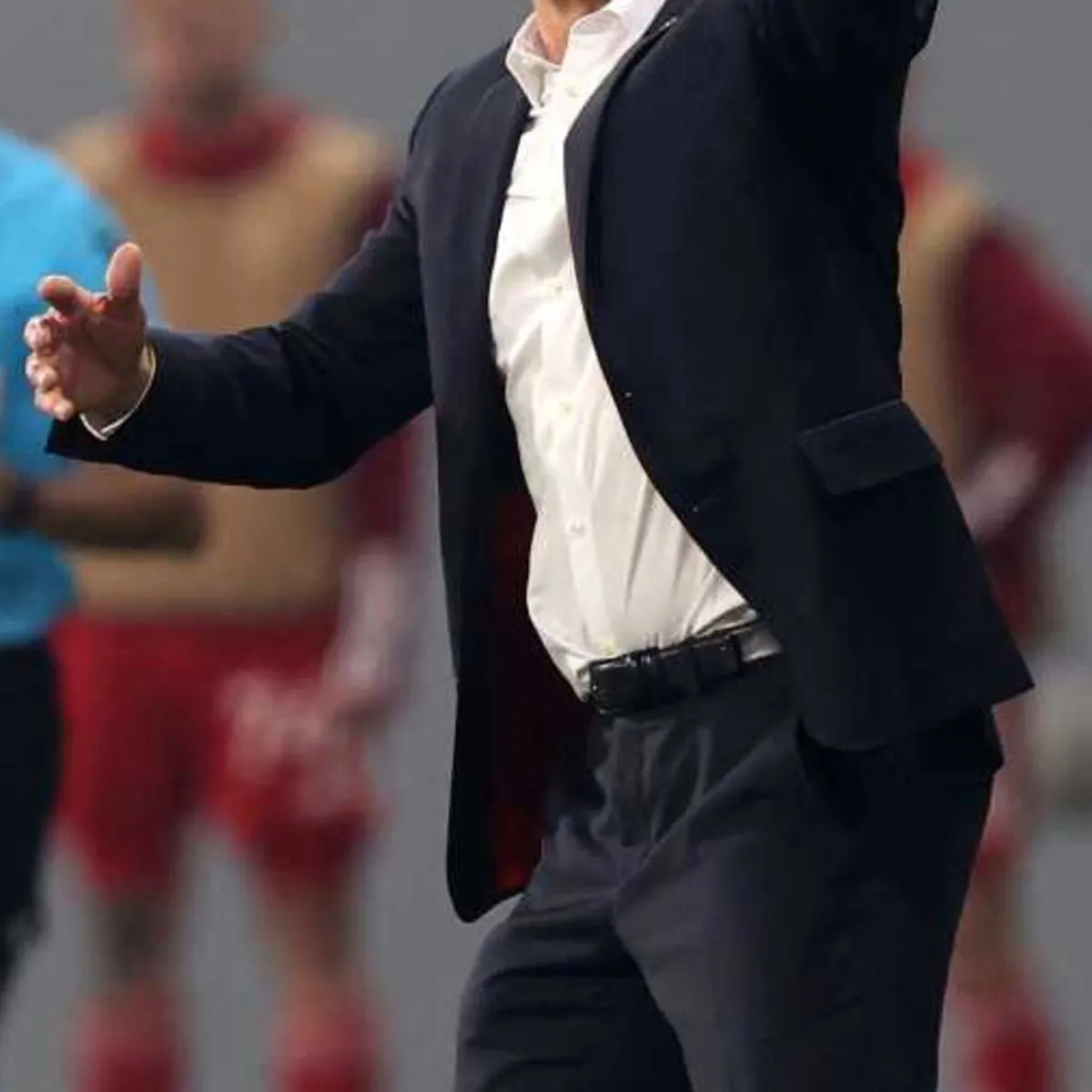 Fenerbahçe'den dünyaca ünlü teknik adama resmi teklif!