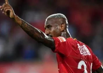 Talisca ilk maçında şov yaptı