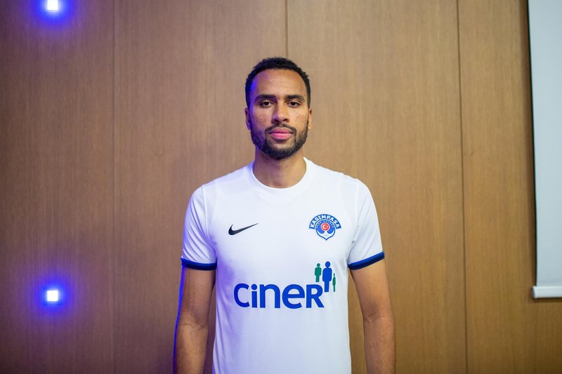Kasımpaşa Isaac Kiese Thelin’i kiraladı!