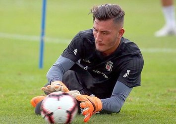 Genç kaleci Beşiktaş'a imzayı attı