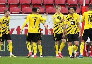 Dortmund Devler Ligi'ni garantiledi.