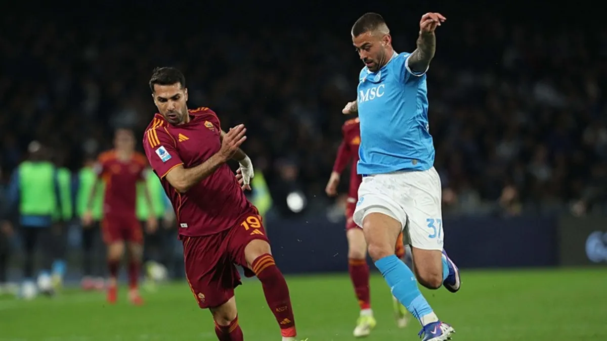 Napoli evinde Zeki Çelik'li Roma ile berabere kaldı!