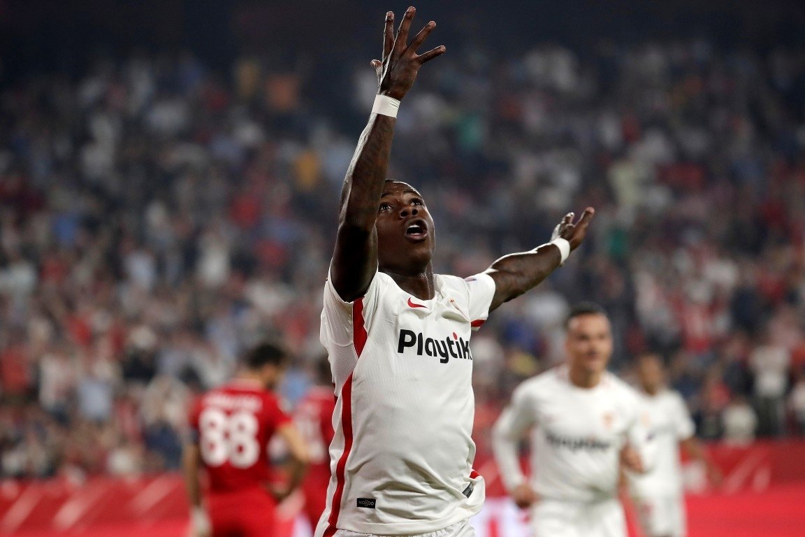 Sevilla Akhisarpsor maçından kareler