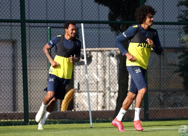 Mehmet Aurelio’dan flaş Gustavo ve Jailson sözleri!