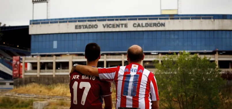 Atletico Madrid, Vicente Calderon'a veda etti