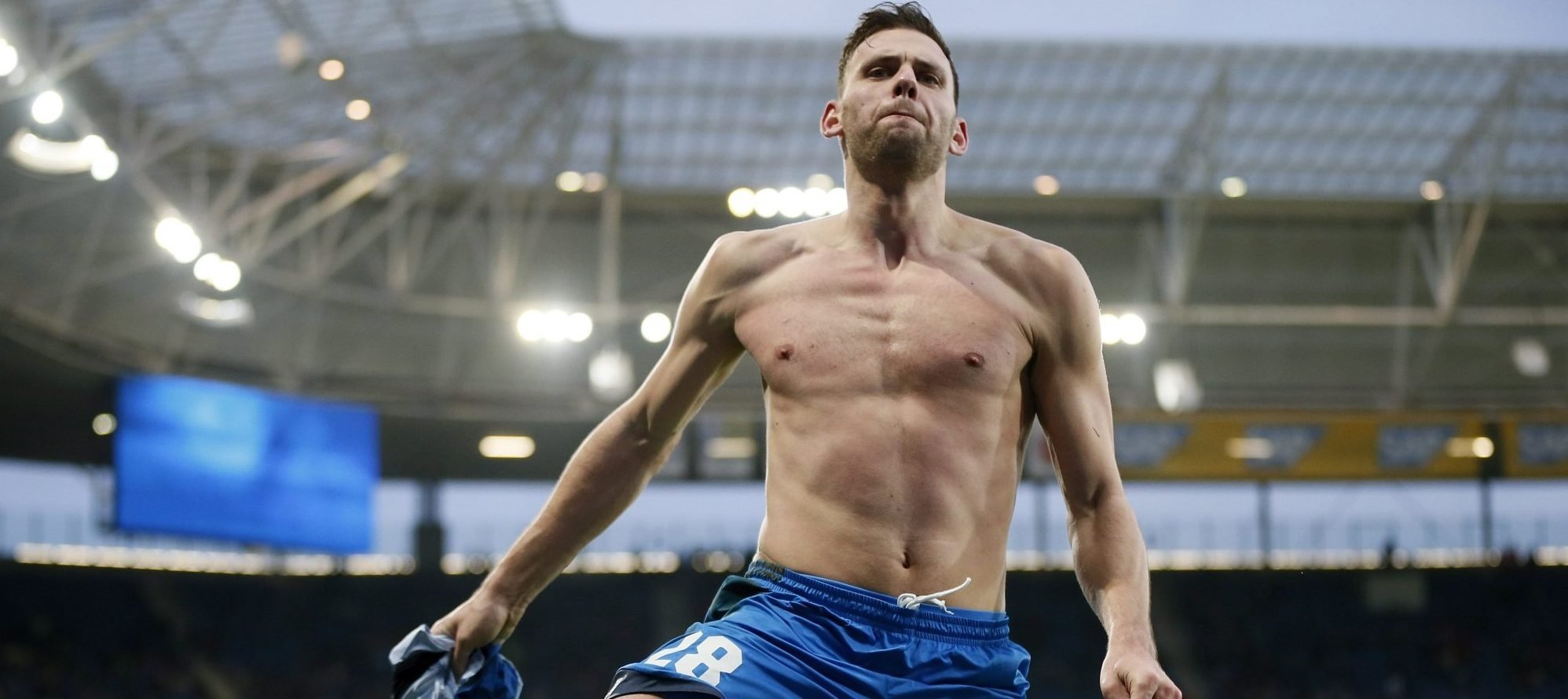 Fırtına’da hedef Szalai