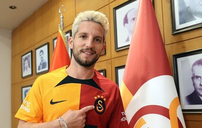 Galatasaray Dries Mertens transferlerini KAP’a bildirdi!