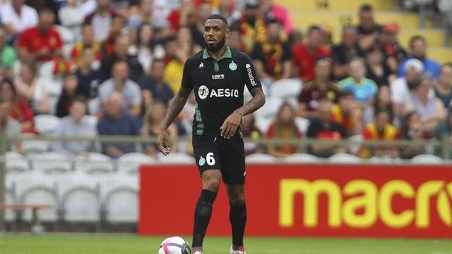 Fenerbahçe’den 6 numaraya Yann M’Villa