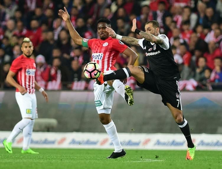 Fenerbahçe’den Eto’o bombası