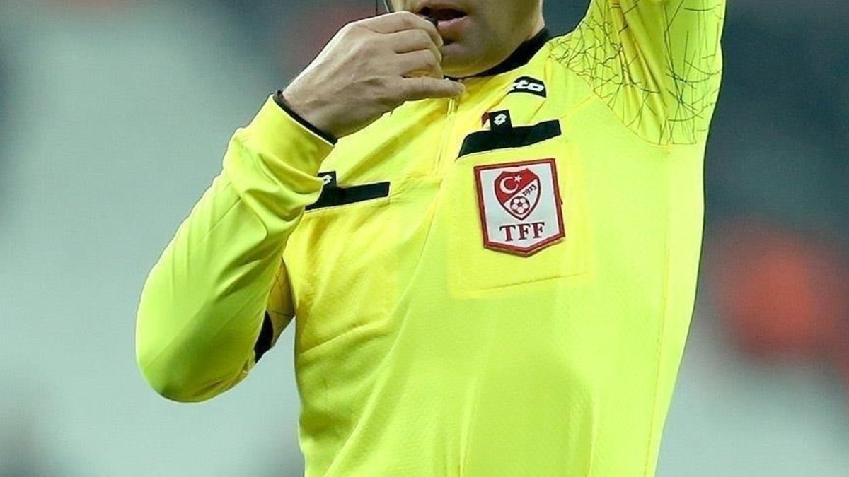 Trendyol Süper Lig'de 22. haftanın hakemleri belli oldu! Trendyol Süper Lig'de 22. haftanın hakemleri belli oldu!