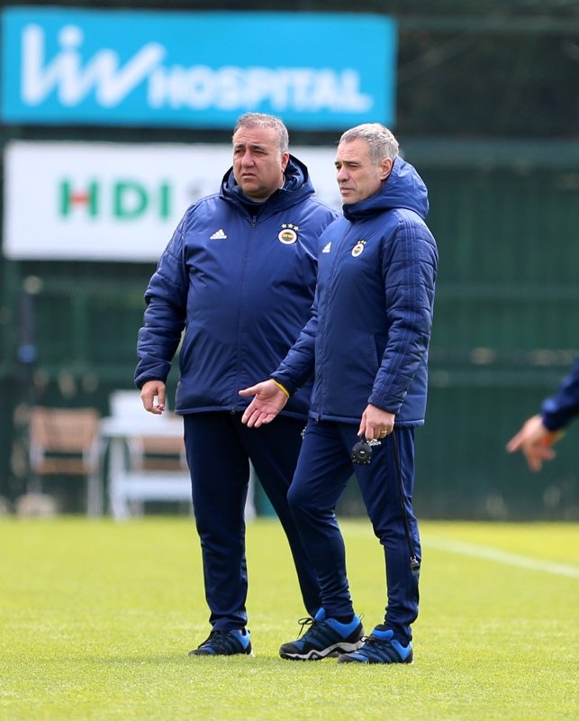 Fenerbahçe’de bombalar patlıyor! İşte 2020 model Fenerbahçe...