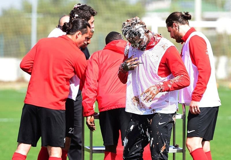 Eto’o’yu kızdıran doğum günü kutlaması