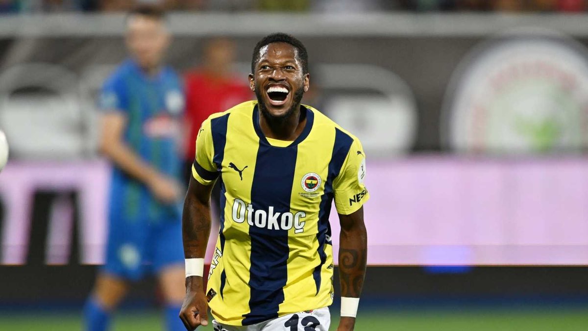 TRANSFER HABERİ: Fenerbahçe'de Fred gelişmesi! Yollar ayrılıyor mu? TRANSFER HABERİ: Fenerbahçe'de Fred gelişmesi! Yollar ayrılıyor mu?