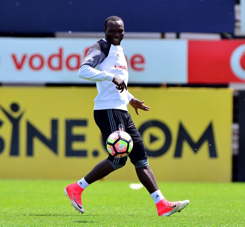 Vincent Aboubakar ve Manuel Fernandes Beşiktaş’a dönüyor!
