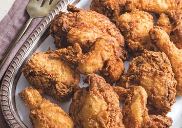 Evde kolay Louisiana Chicken yapılışı.. Louisiana Chıcken malzemelerı ve püf noktaları..