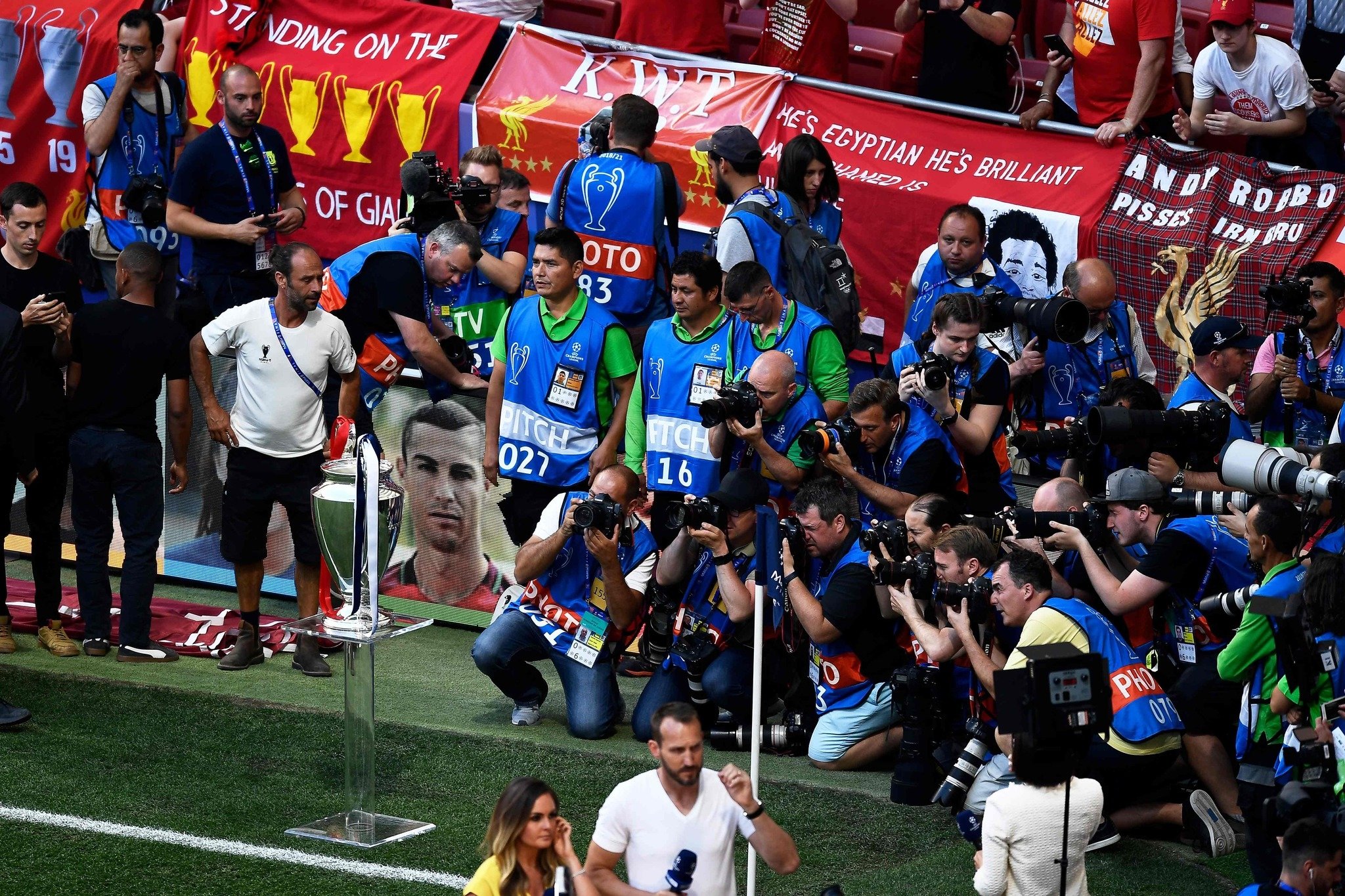 Tottenham Liverpool maçından kareler