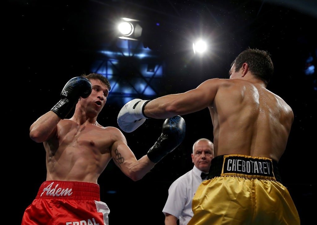 Adem Kılıçcı Rus rakibe ünvan kaybetti