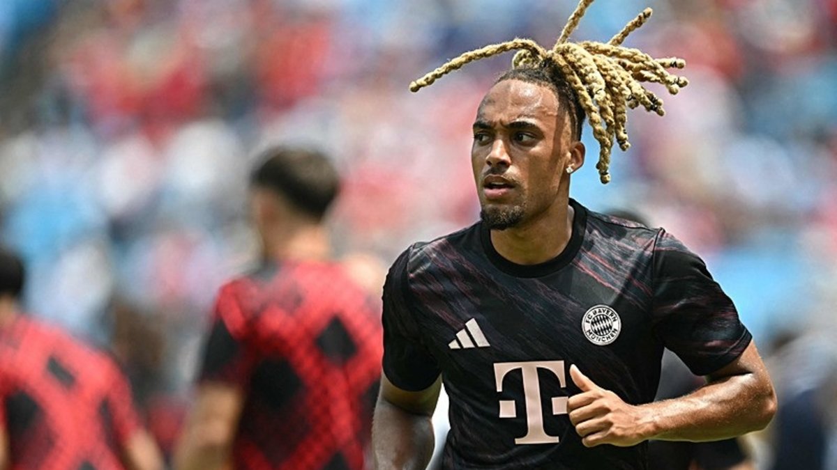 Sacha Boey'den Galatasaray'a şok transfer yanıtı! Alman basınından flaş iddia Sacha Boey'den Galatasaray'a şok transfer yanıtı! Alman basınından flaş iddia