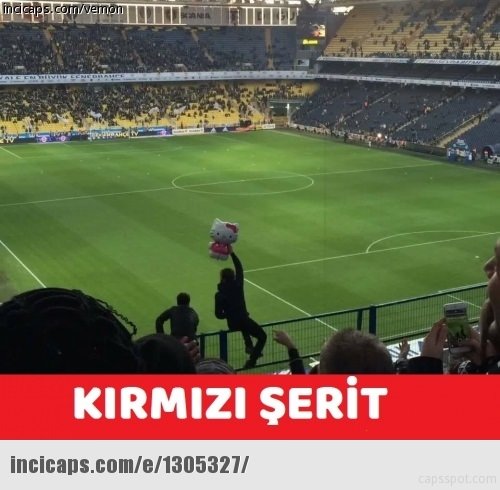 Fenerbahçe Beşiktaş derbisinin capsleri patladı