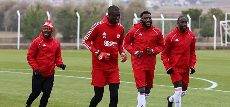 https://iaaspr.tmgrup.com.tr/695df3/806/378/0/57/800/432?u=https://iaspr.tmgrup.com.tr/2019/11/29/lider-sivasspor-kasimpasa-macina-hazir-1575037120049.jpeg