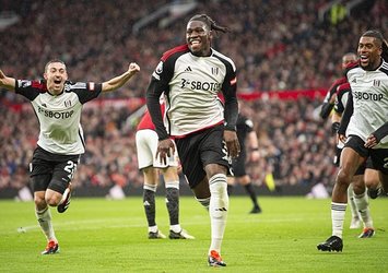 Fulham uzatmalarda Man. United'ı devirdi!