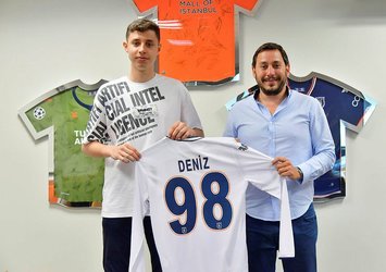 Başakşehir genç oyuncuyla profesyonel sözleşme imzaladı!