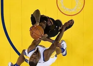 LeBron James rekor kırdı!