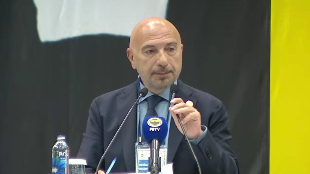 Hakan Bilal Kutlualp, Fenerbahçe Başkanlığı'na adaylığını açıkladı! Hakan Bilal Kutlualp, Fenerbahçe Başkanlığı'na adaylığını açıkladı!