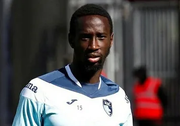 Sivasspor Samba Camara ile anlaştı