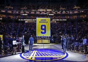 Warriors Andre Iguodala'ın formasını "emekli" etti