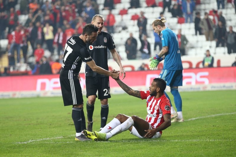 Kagawa’dan olay açıklama! Sezon sonunda...