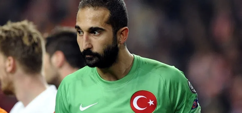 Kaleci Volkan Babacan'dan 4 yıllık imza