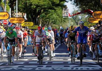Fransa Bisiklet Turu'nda dördüncü etap tamamlandı