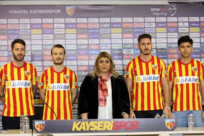 Kayserispor yeni transferleri ile sözleşme imzaladı!