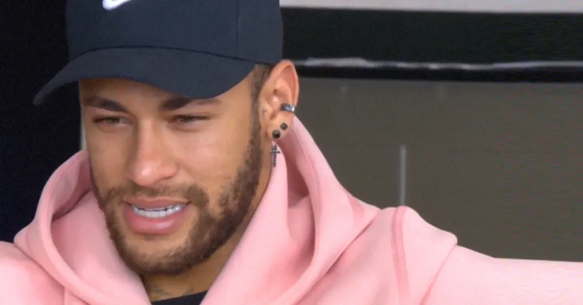 Neymar gözyaşlarına boğuldu
