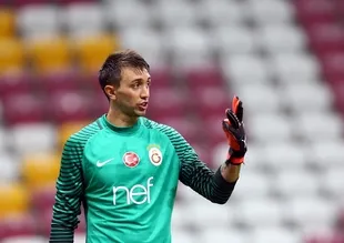 Başakşehir maçında Muslera oynamayacak