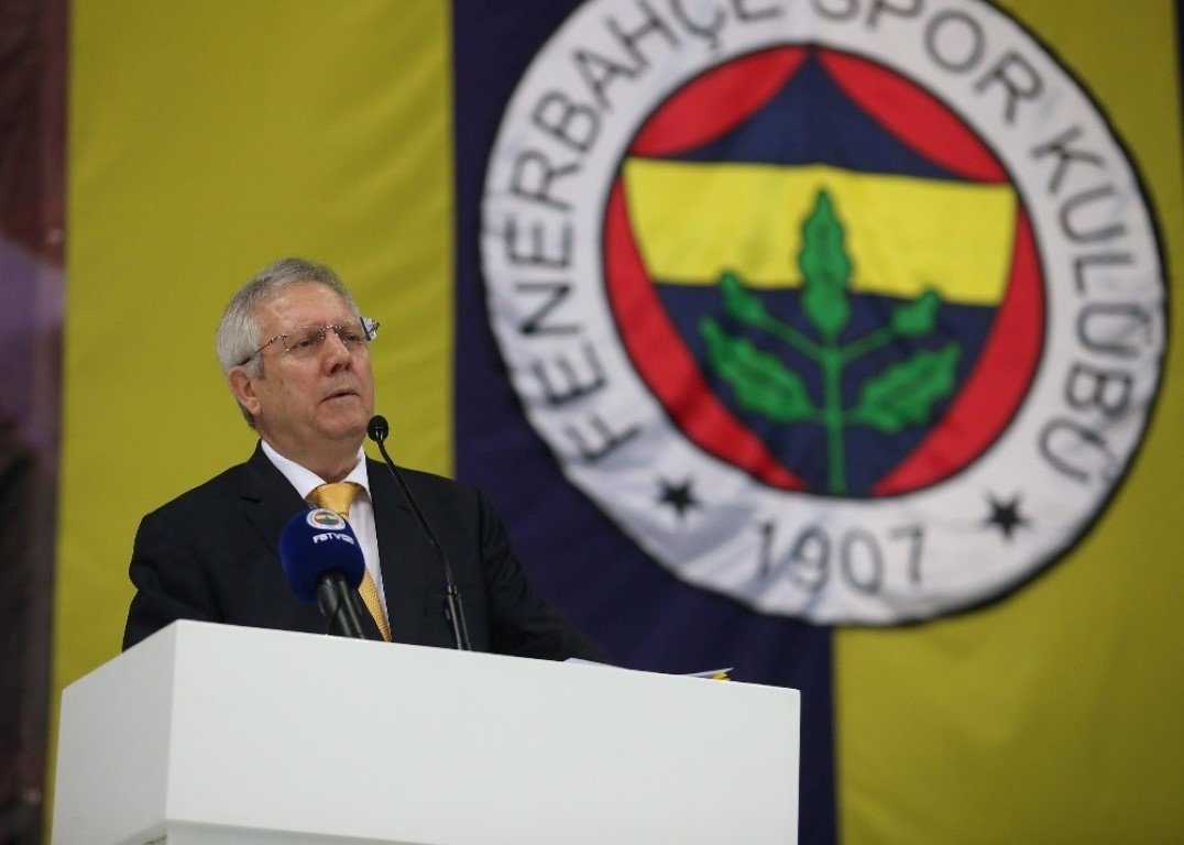Fenerbahçe’nin 12. adamı: Aziz Yıldırım