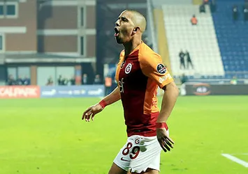 Feghouli'nin içinden aslan çıktı!
