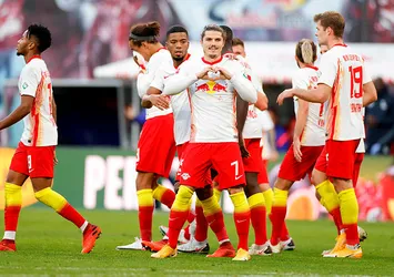 RB Leipzig liderliği sevdi!