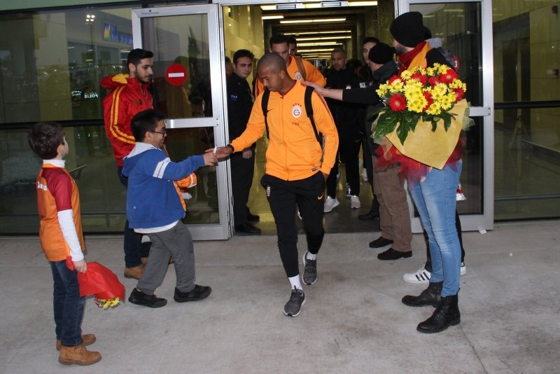 Galatasaray İzmir’e geldi