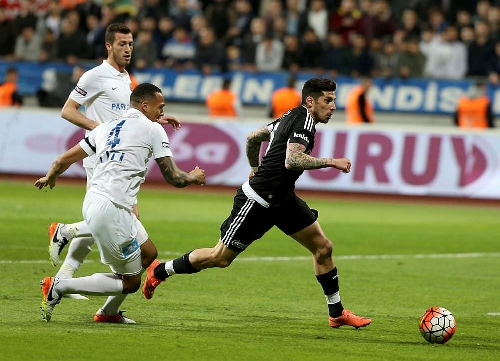 Fenerbahçe’nin şoke eden Sosa planı!