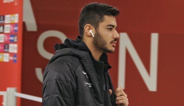 Almanya bunu konuşuyor! Ozan Kabak...