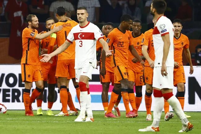 Son dakika spor haberi: Türkiye - Hollanda maçı sonrası milli futbolcular açıklamalarda bulundu! "Halkımızdan özür diliyorum" - 1