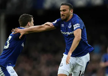 Ada'da gündem Cenk Tosun!