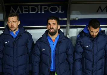 Başakşehir'de Arda Turan kararı!
