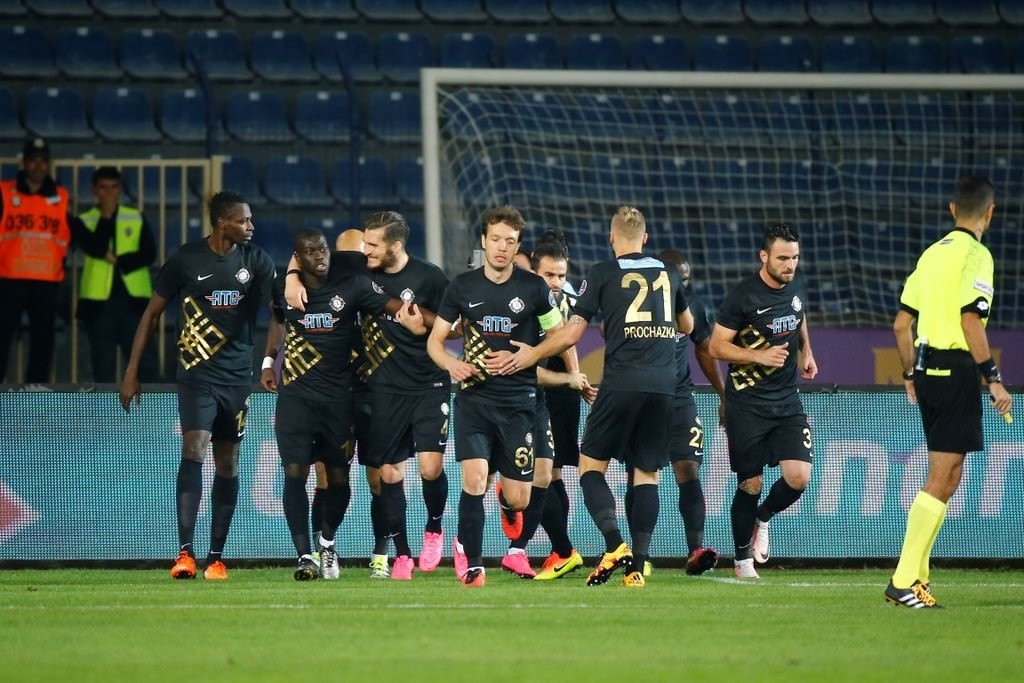 Osmanlıspor-Fenerbahçe maçından kareler